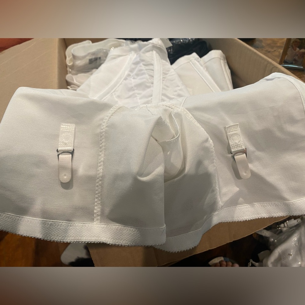 NWT 💋 RAGO High Waist Half Leg Extra Firm Shaping Retro Vintage Pinup - Picture 5 of 6
